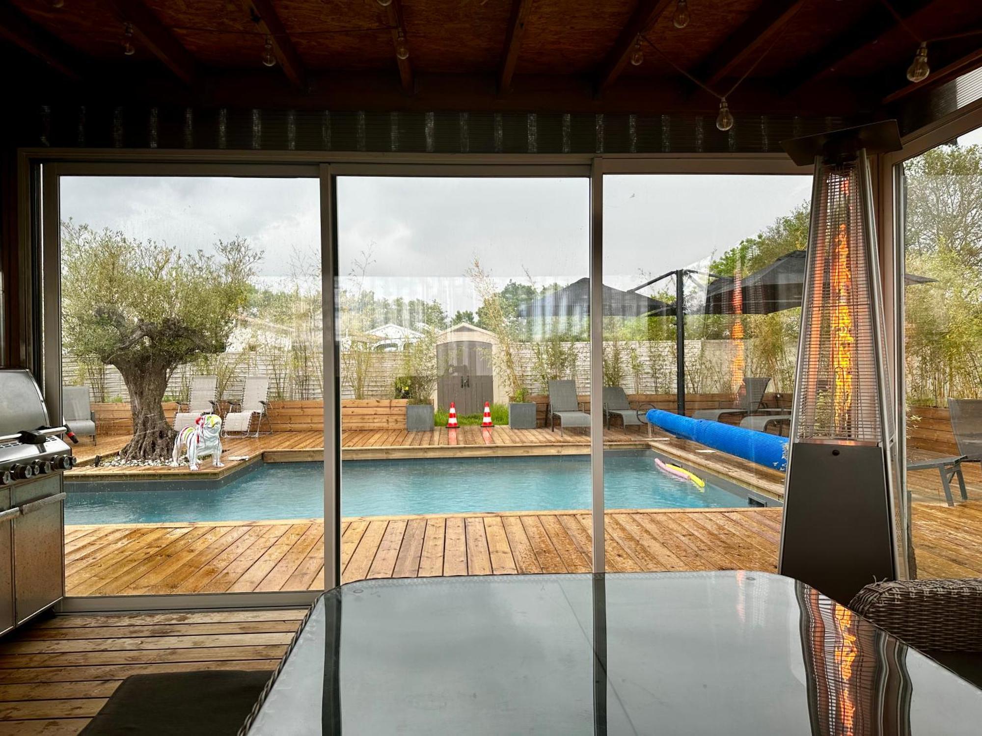 Villa Lincontournable - Jaccuzi-piscine-sauna-hammam Challans